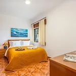 Апартаменты Hostwise - Sunny Flat Near Da Rocha Портиман