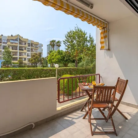 Hostwise - Sunny Flat Near Da Rocha Апартаменты